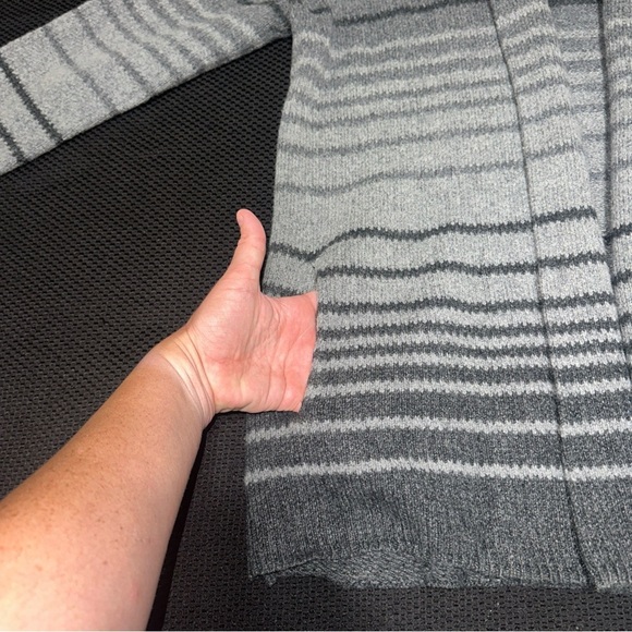 J. Jill Women’s L Wool Modal Blend Striped Gray Thick Knit Open Cardigan Classic - Picture 8 of 8